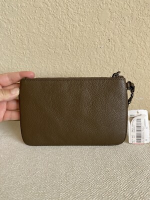 K COACH WRISTLET IN POLISHED PEBBLE LEATHER WITH WESTERN RIVETS