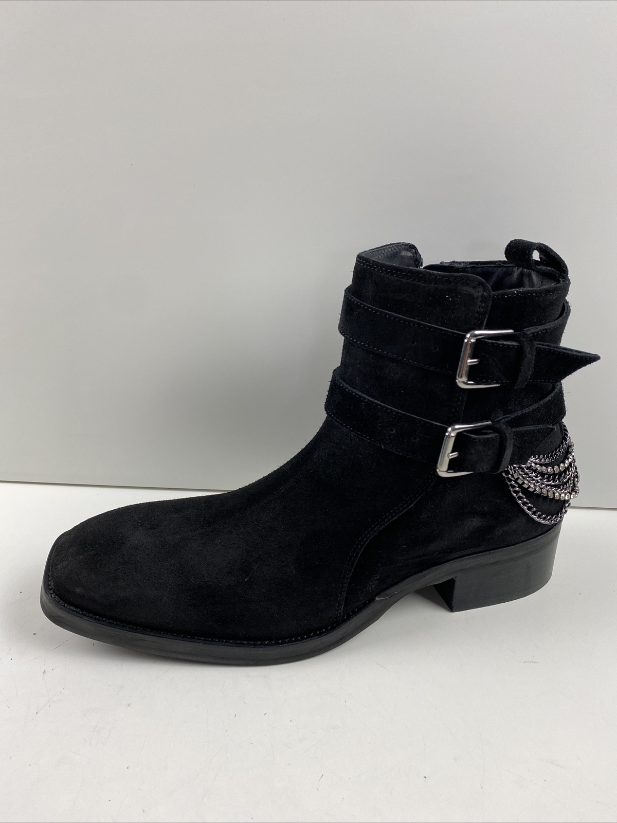 ALDO x JORDAN FISHER ‘Kairi’ Black Suede Leather Side… Gem