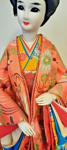 Vintage Japanese Geisha Doll With Orange Kimono, Bamboo Look Base Ryukyu - Picture 10 of 11