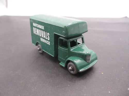VINTAGE MOKO LESNEY MATCHBOX # 17B V-4 BEDFORD REMOVALS VAN  RESTORED
