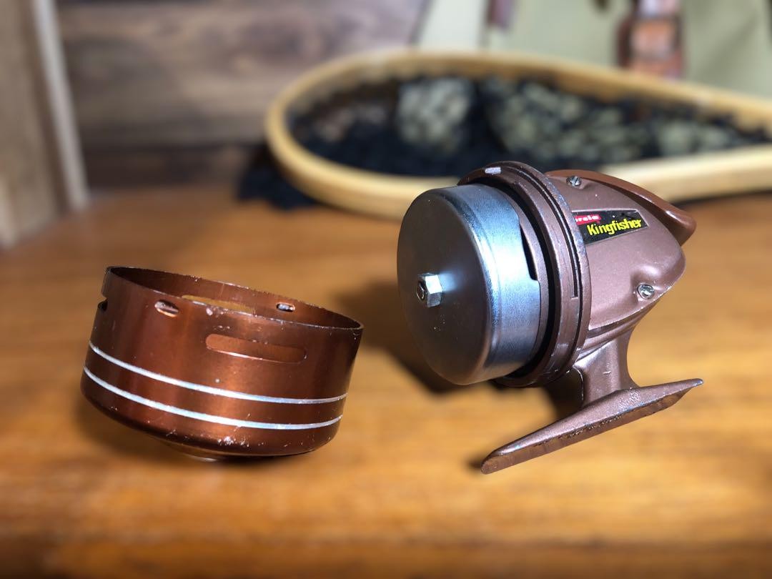 Garcia kingfisher GK-32 スピンキャストリール　オールド Garcia Kingfisher Gk-32 Spincast Fishing Reel Vintage Style