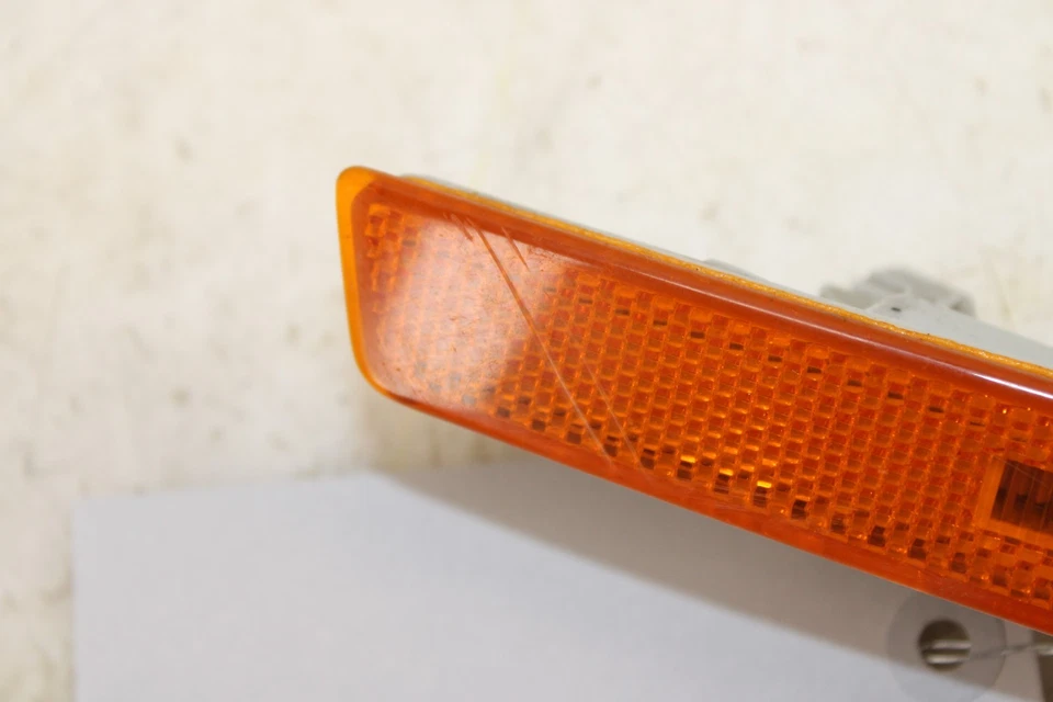 Lámpara de señalización delantera derecha Dodge Challenger 2018-2023 68319390AA OEM MX34 Foto 4 de 4