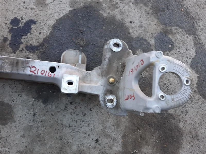 Crossmember/K-Frame Front Suspension 06-11 CROWN VICTORIA 6W1Z5C145BD - Image 2 of 4