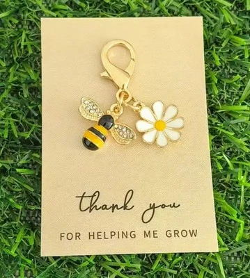 Colourful Bee & Daisy Keychain, Thank You Gift, Card Teacher Coaches small gift