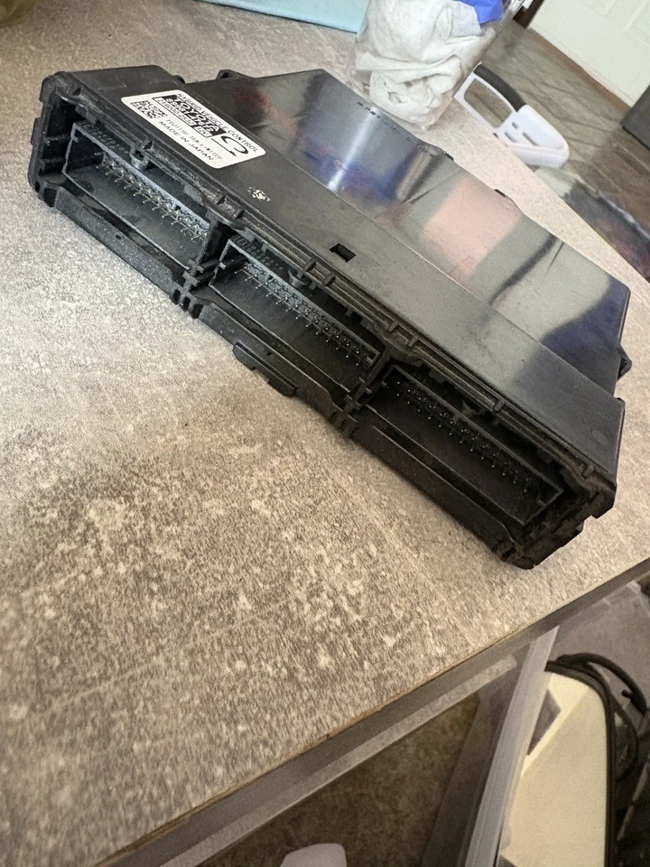 Toyota Prius Prime Control Module Computer 2017-2022 89981-47672 OEM. Foto 2 de 4