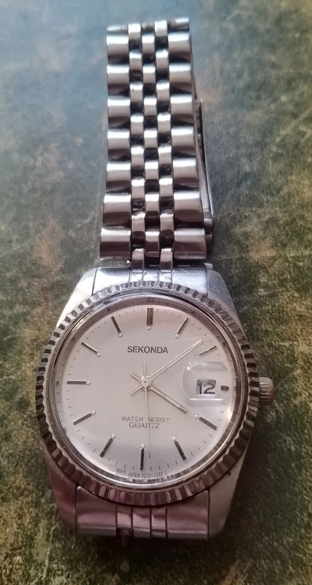 Reloj de pulsera Sekonda para hombre esfera plateada sin probar