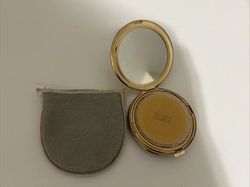 Vintage 1940 Richard Hudnut Power Puff Gold Pressed Powder Compact