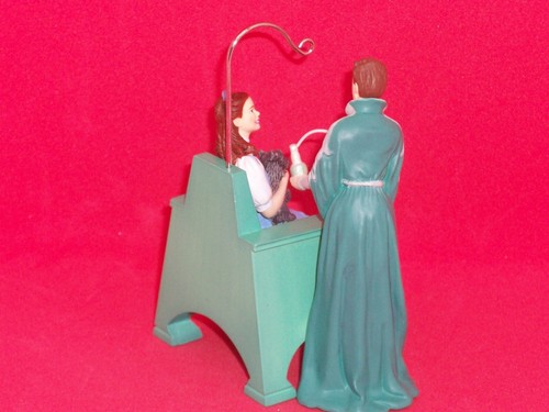 Hallmark 2008 Emerald City Style - The Wizard of Oz - NIB - Picture 14 of 19