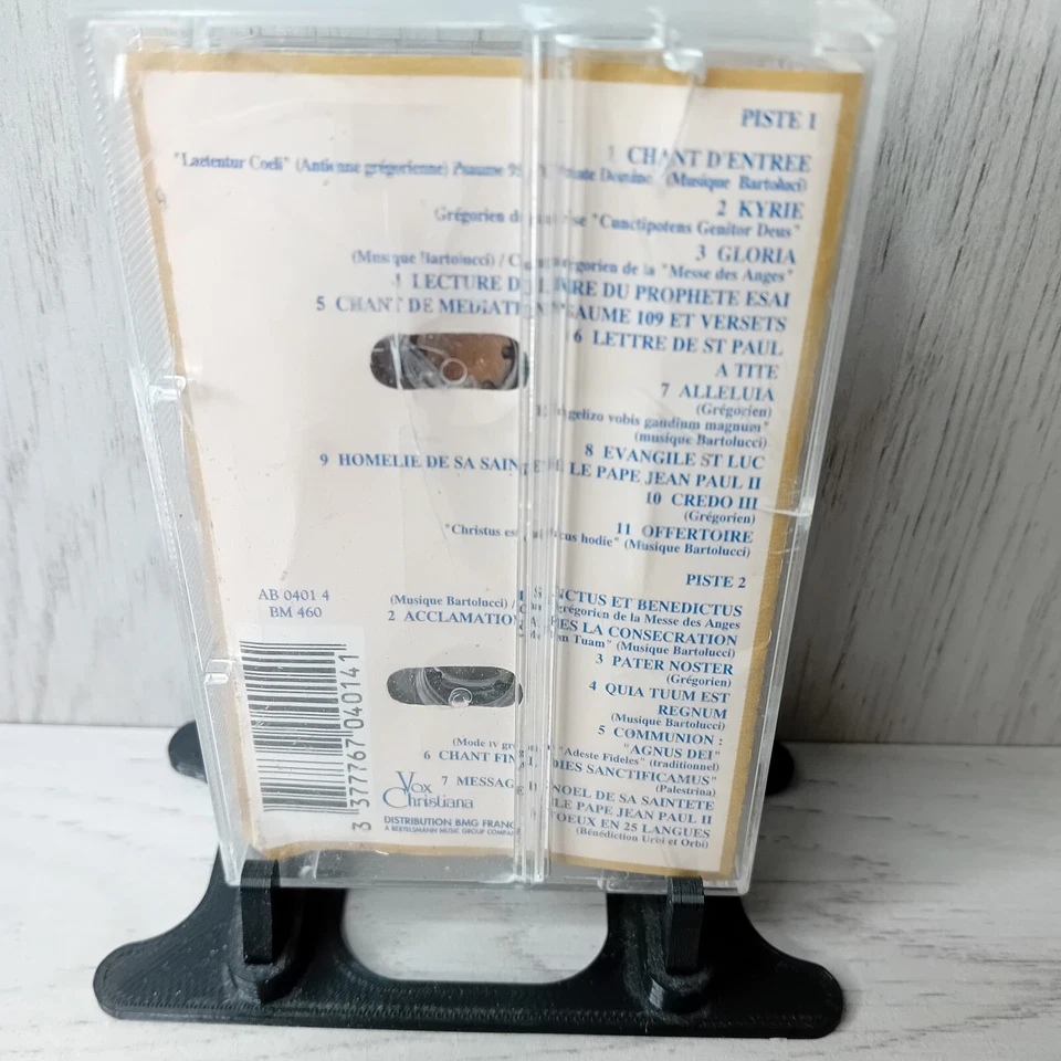 LA MESSE DE MINUIT EN LATIN CHANTS GREGORIENS CASSETTE TAPE ALBUM - RARE MUSIC - Image 2 of 4