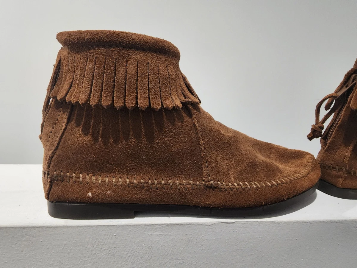 Minnetonka back hotsell zip boot