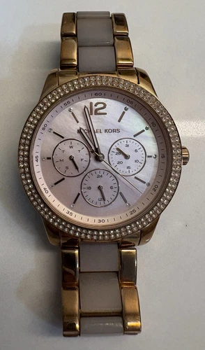 Orologio Michael Kors MK6928 con batteria nuova funziona benissimo!