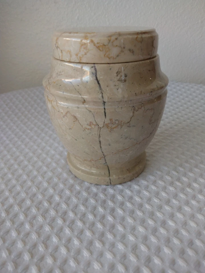 Tarro de almacenamiento de baño de mármol de lujo Boticina artesanal para - 4,76' de alto Foto 4 de 4