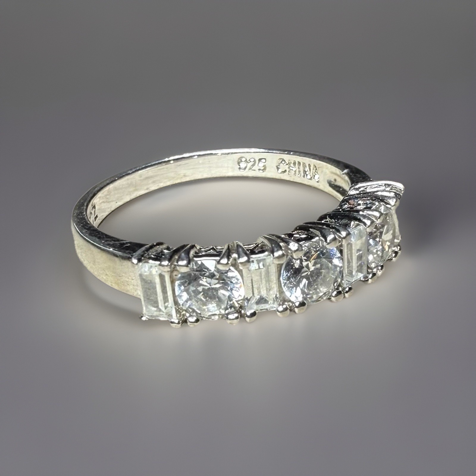 Strikingly Beautiful Solid Sterling Silver Cubic … - image 1