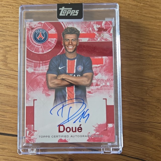 2024-25 PSG Exhibition Topps Desire Doue On Card Autograph 3/5