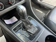 Automatic Transmission Shift Shifter With Cables 2015 Volkswagen Passat 1.8T