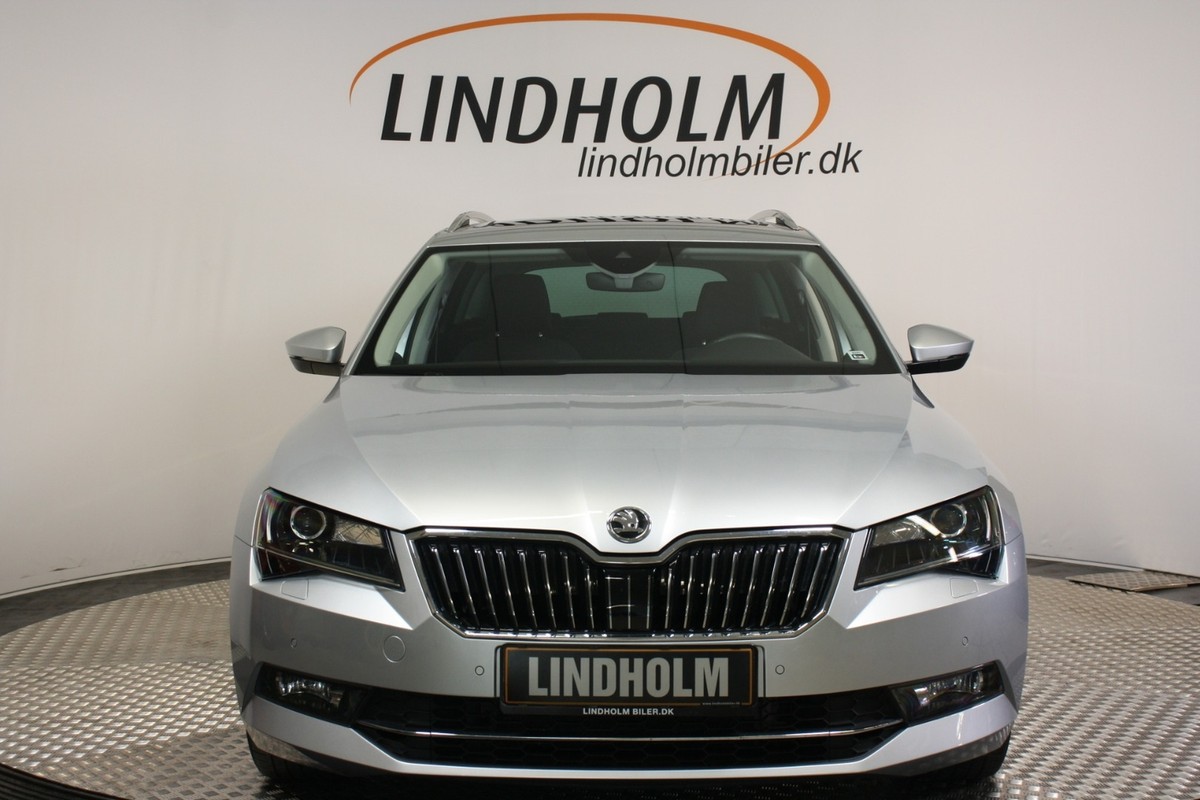 Skoda Superb 2,0 TDi 190 Style Combi DSG 4x4