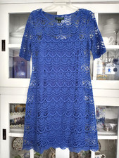 LAUREN RALPH LAUREN Ladies size M Pretty ROYAL LACE SLIP LINED Dress