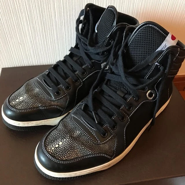 Jojo's Bizarre Advneture Gucci Collaboration Sneakers US 9 Rohan Kishibe Rare