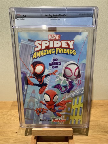 AMAZING SPIDER-MAN #74 DOWLING VARIANT COVER CGC 9.8 1:25 Variant - Picture 3 of 3