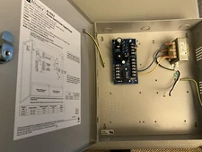 ALTRONIX AL175ULX 12/24VDC 2 OUTPUT POWER SUPPLY / BATTERY CHARGER GREY CABINET 