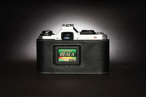 Funda protectora de cuero genuino con media cámara para Pentax ME Super MV-1 - Imagen 9 de 21