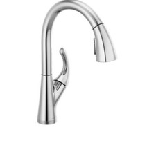 Peerless Parkwood P7935LF Single Handle Pulldown Kitchen Faucet Chrome. New 
