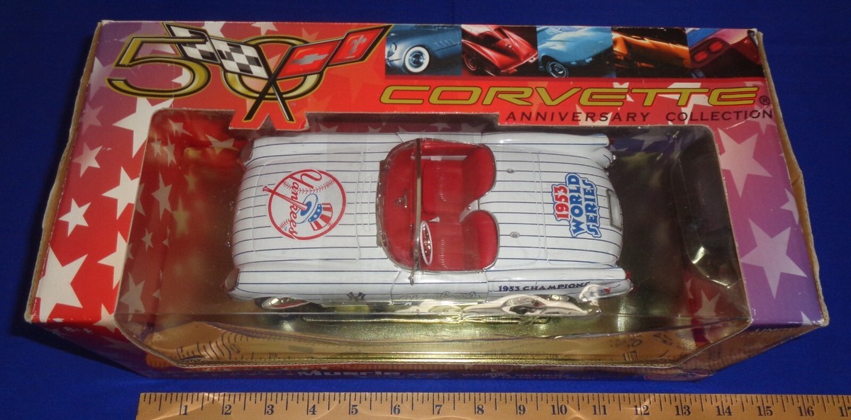 大幅値下げ1:18ミニカー☆1953 Corvette ヤンキース特別版 Corvette 50th Anniversary Collection 1953 NY Yankees World