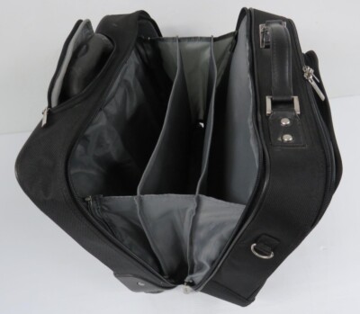 Kenneth Cole Reaction Wheeled Rolling Work Bag Carry-On Luggage