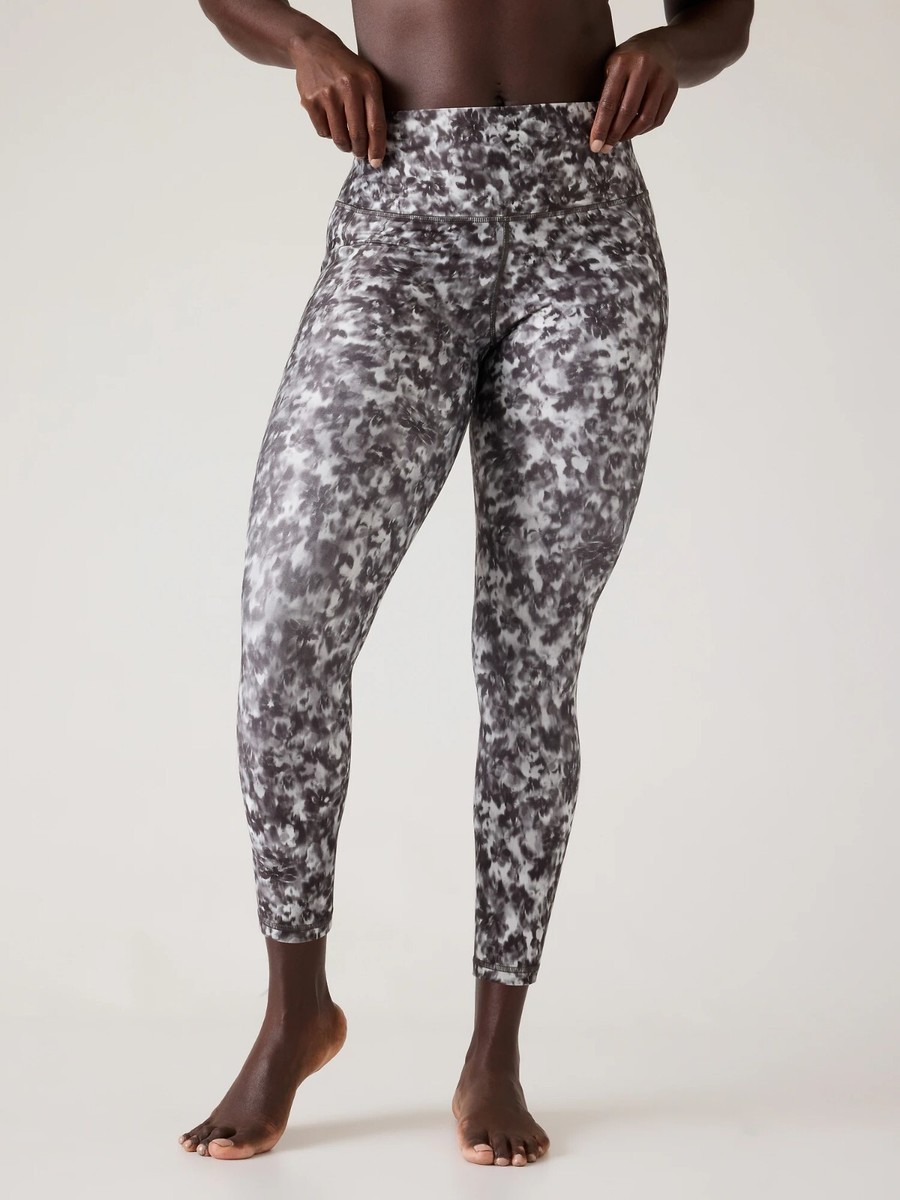 Athleta SALUTATION STASH 7/8 TIGHT,Opaline Floral Black SIZE