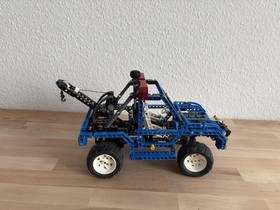 LEGO&reg; Technic 4WD Off-Road Vehicle / Set 8435 | Used