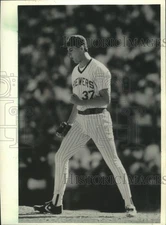 1987 Press Photo Milwaukee Brewers' Dan Plesac reacts after a strike out