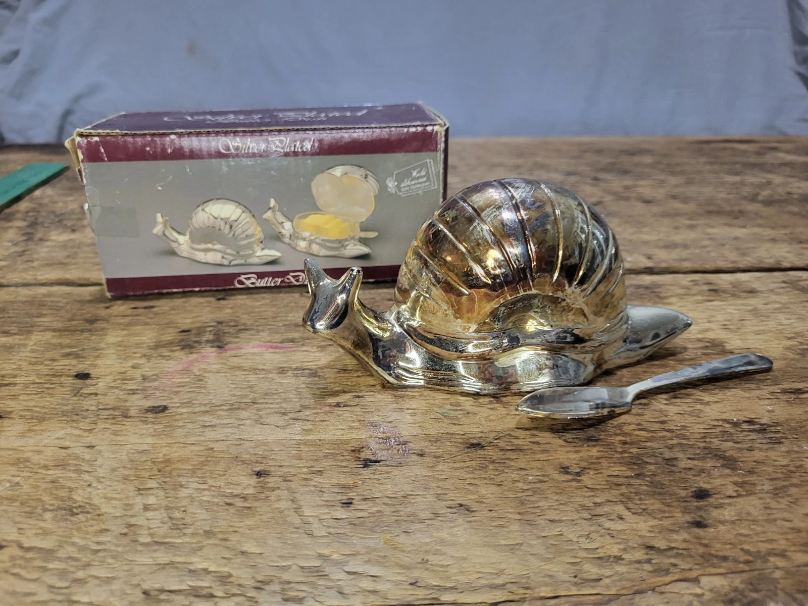 Vintage Silver Plated Snail Butter Dish with Glass Insert & Knife
Opens in a new window or tab