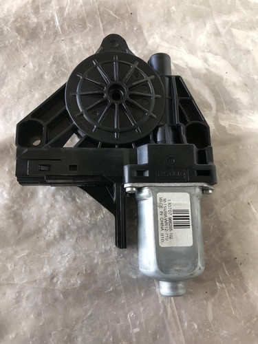 2014 - 2018 VOLVO S60 60 SERIES Rear Power Window Motor Passenger Right Side OEM - Picture 3 of 20
