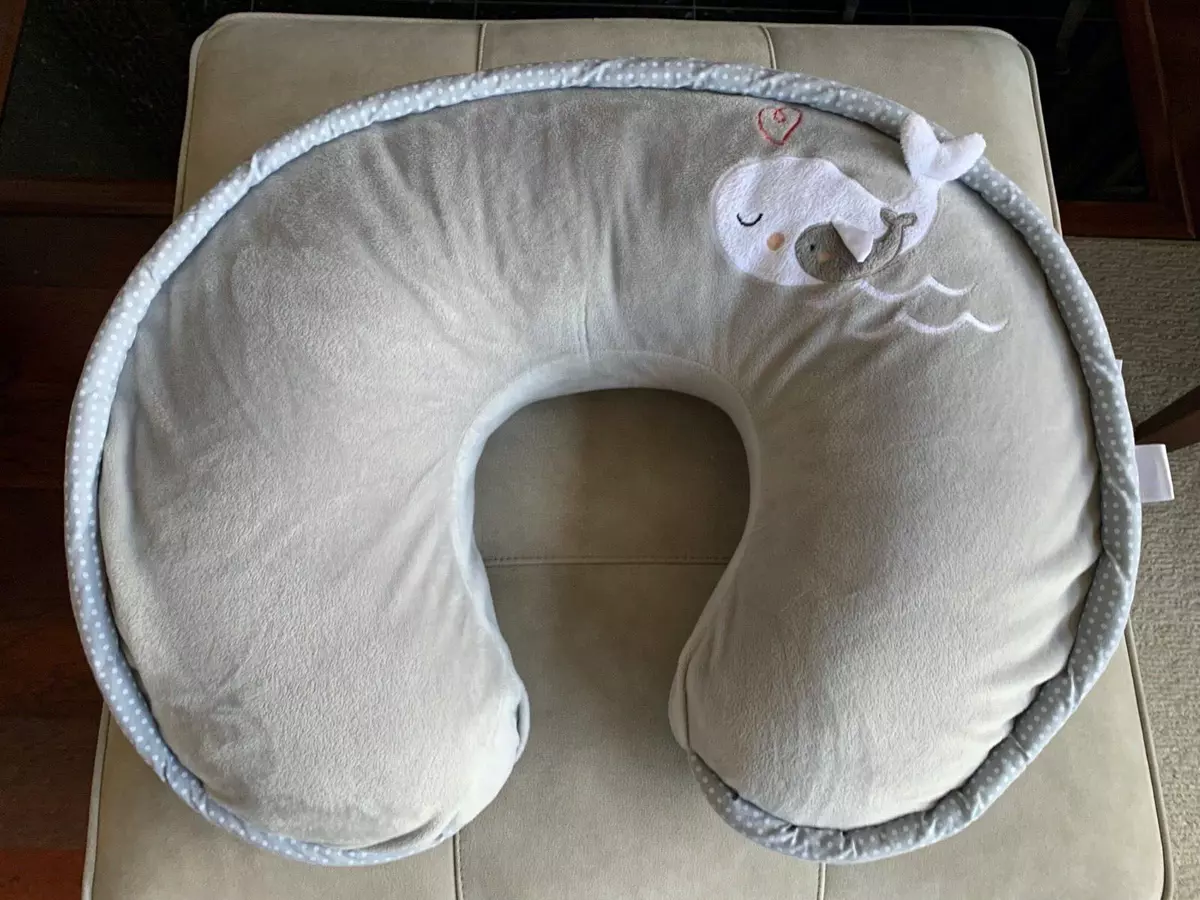 Boppy luxe pillow gray clearance whale