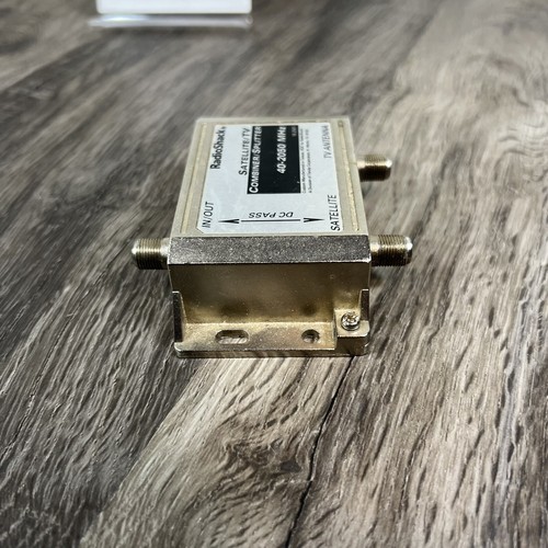 RadioShack - Professional Satellite/TV Signal Combiner/Splitter - Model 16-2581 - Picture 4 of 6