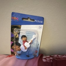 COCO Disney Pixar Coco Miguel 3" Figurine with Guitar - Coco Movie