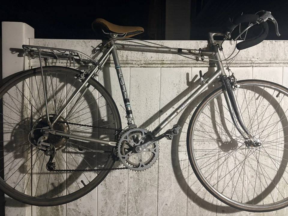 Bicicleta Fuji Gran Tourer 1980 64 cm XXL carretera/turismo 700c conversión acero Foto 3 de 4