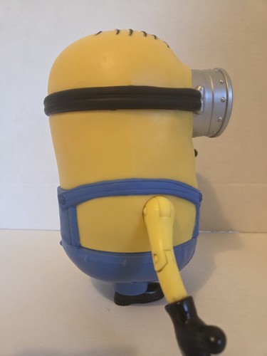 Despicable Me Minion Dave Talking Laughing 8" Action Figure Thinkway Toys Works - Picture 4 of 7