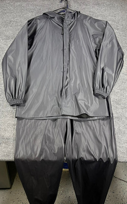 Helly Hansen Workwear Waterproof Bibs & Jacket Mens Medium Black 170317 2 Pieces