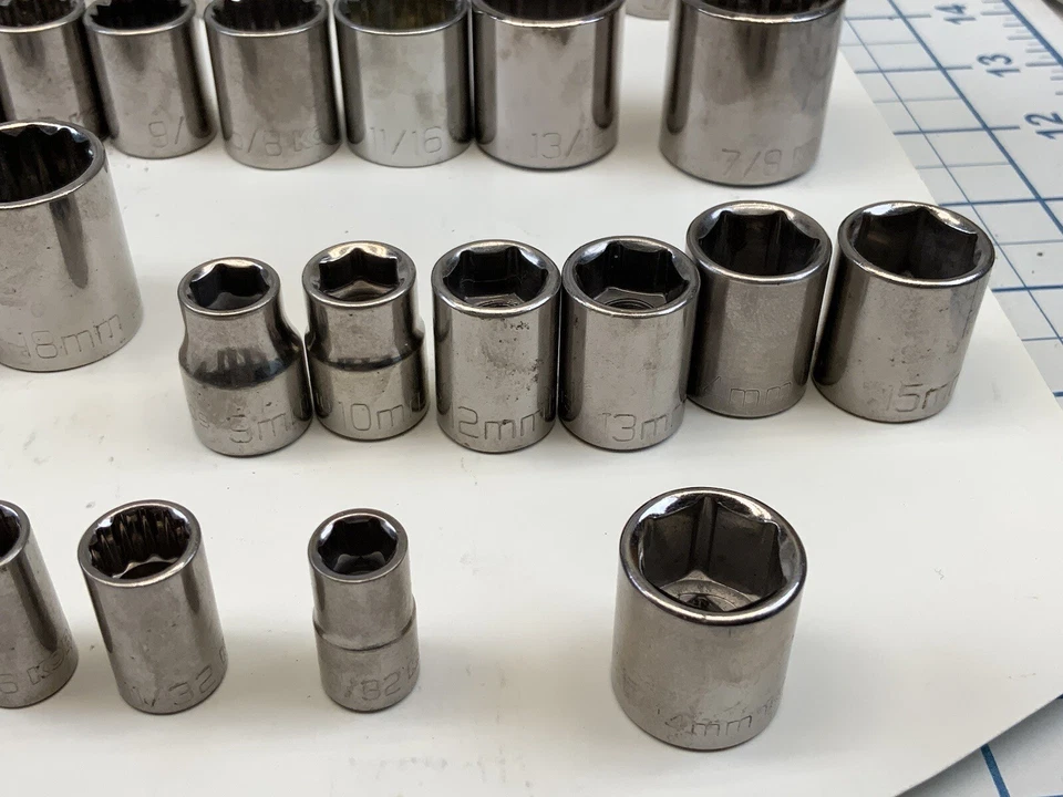 KOBALT Socket Lot, 36pc, 1/4, 3/8, 1/2 Drives, SAE/Metric - Image 4 of 4