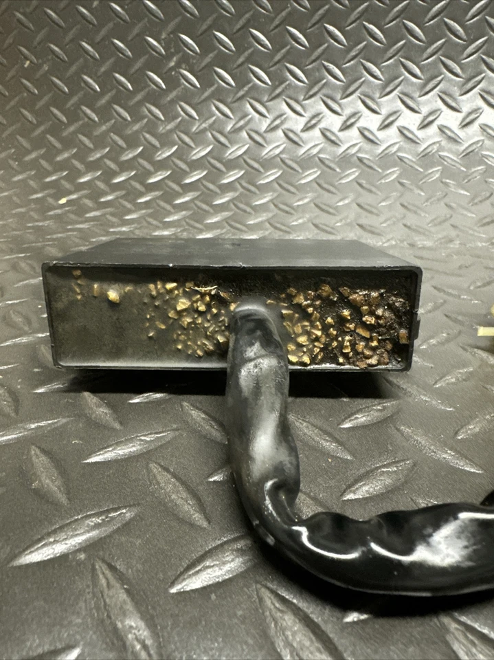 94 95 Suzuki DR 650 SE 0.77 - control unit CDI control unit - Image 4 of 4