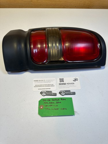 OEM 1994-2002 Dodge Ram 1500 2500 3500 Driver RH Tail Light 55055264AC - Picture 2 of 7