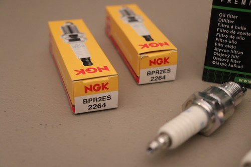 Tune Up Kit NGK Spark Plug Oil Filter Mule 3000 3010 4000 4010 KAF620 620 KAF950 - Picture 2 of 3