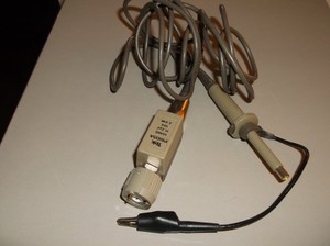 Tektronix TEK P6105A 10M(ohm) 11.2pf, 10x, 2om. Probe Made in the USA