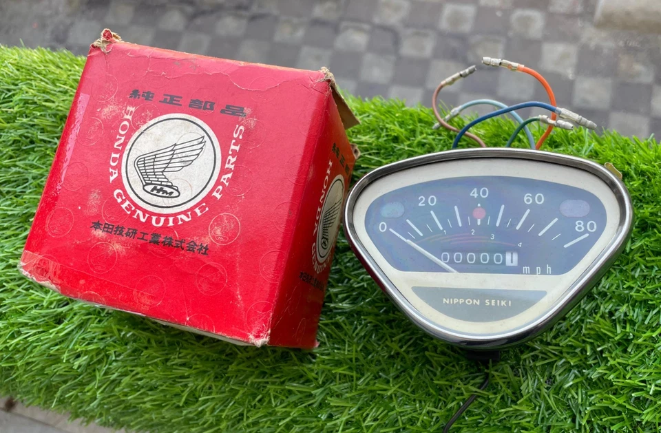 VELOCÍMETRO HONDA NÚMERO DE PIEZA 37200-028-672 (HECHO EN JAPÓN) NOS Foto 4 de 4