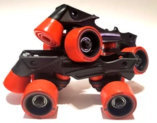 Roller Derby Quad Skate Replacement Truck Plates / Red All Purpose Wheel Pair