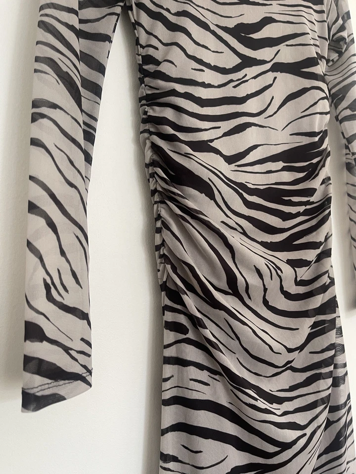 H&M DIVIDED Grey Black Zebra Print Slim Fit Draped Stretch Mesh Long Dress UK S - Image 3 of 4