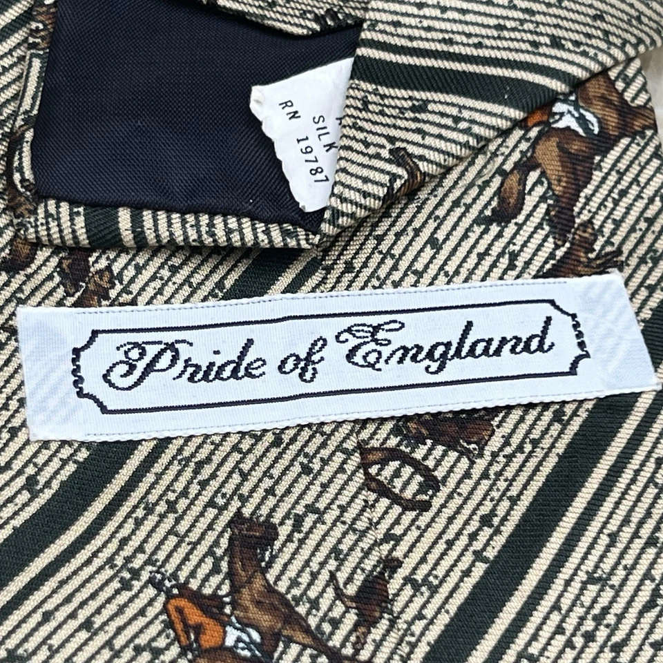 Vintage Pride of London Hunting  Motif w Stripe Necktie Silk Handmade USA - Image 4 of 4
