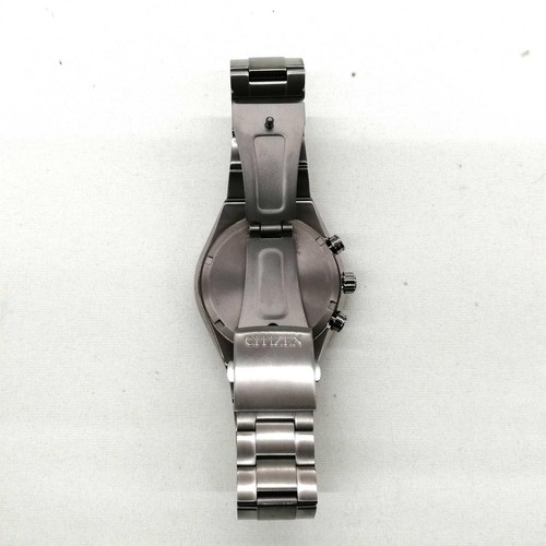 Citizen Eco-Drive B642-0013P01 Radio Contrôlée Titane Blk Solaire Montre Hommes - Photo 5 sur 5