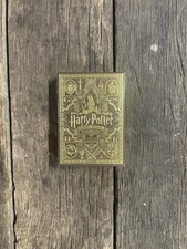 *HARRY POTTER HUFFLEPUFF PLAYING CARDS* Theory 11 :  New (sealed)